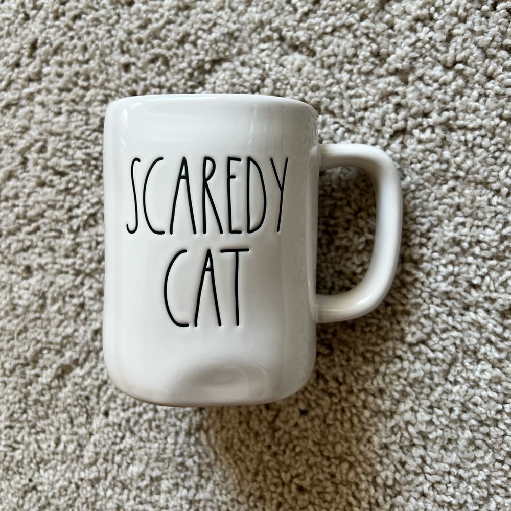 Rae Dunn Scaredy Cat Mug